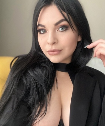 Алла, 23 года, 3 размер груди